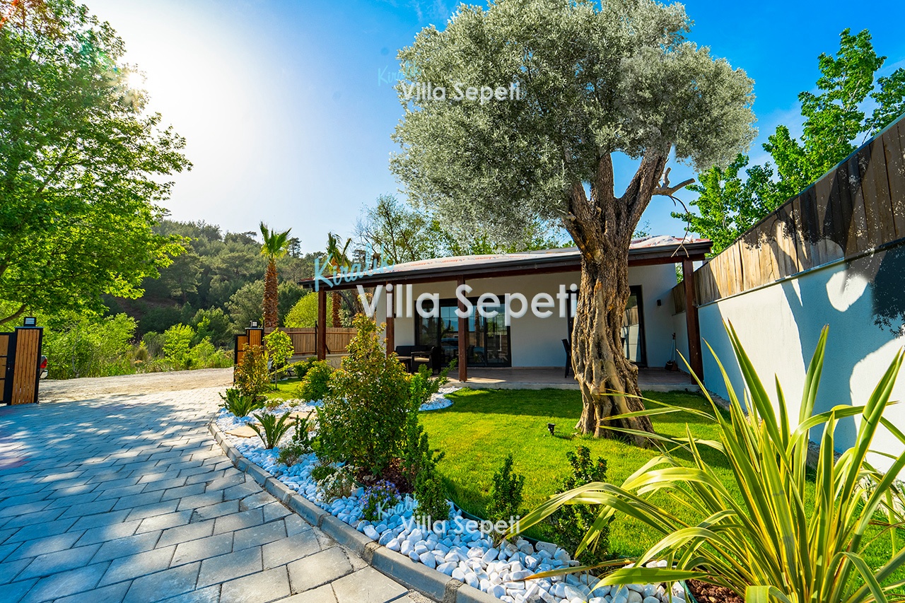 Villa Aspendos Riverside