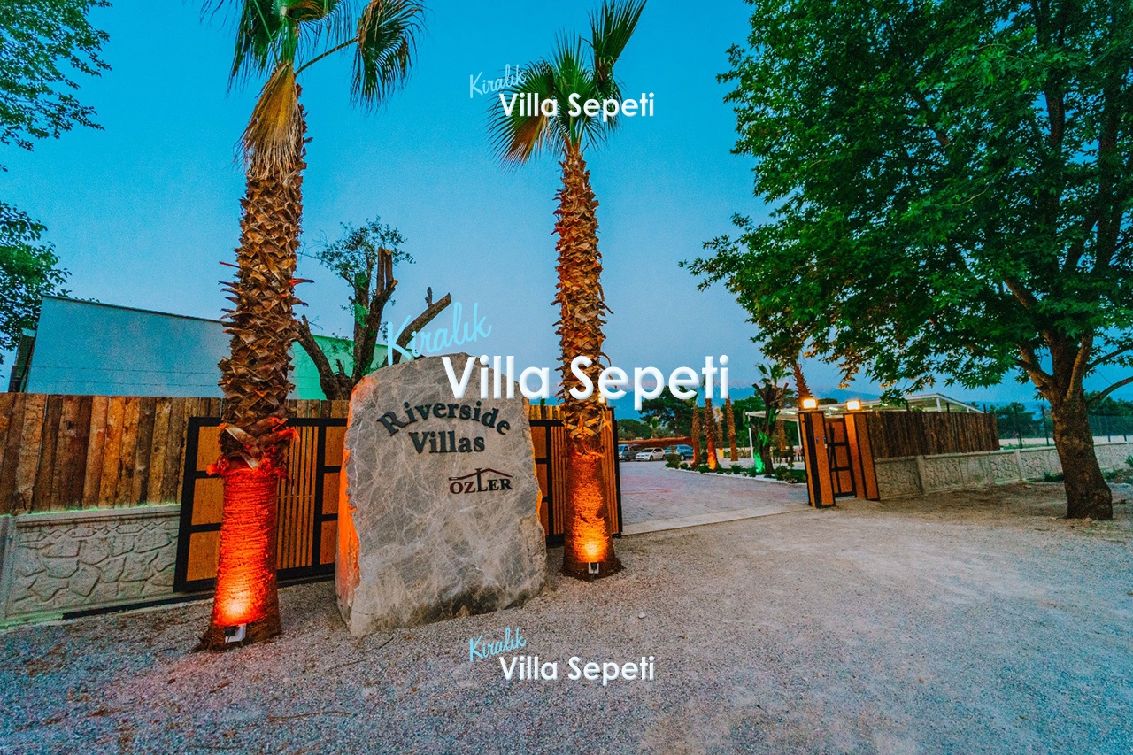 Villa Saklıkent Riverside