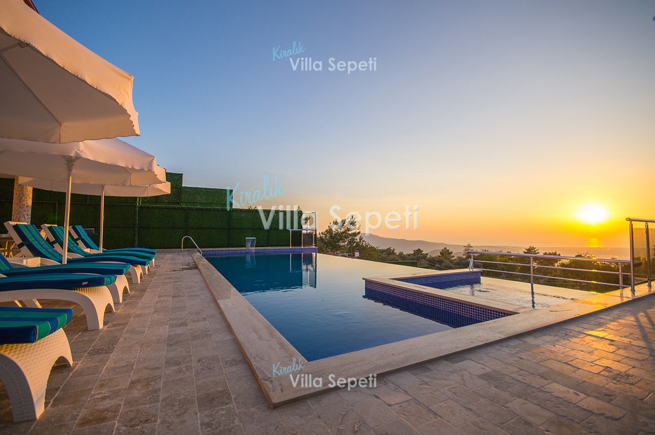 Villa Alvin