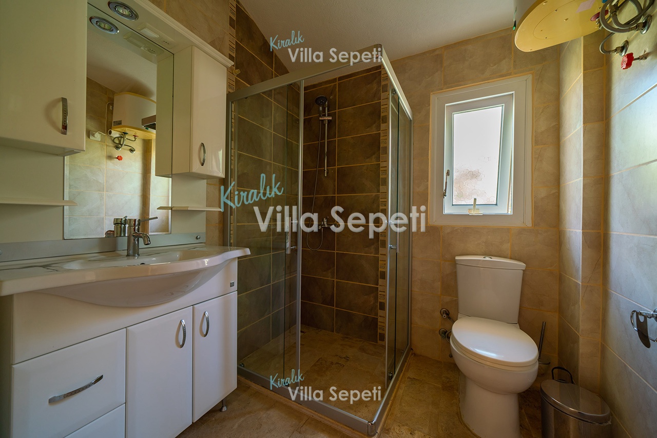 Villa Aston