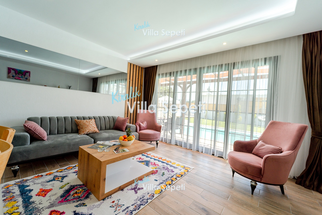 Villa Çalış Riverside