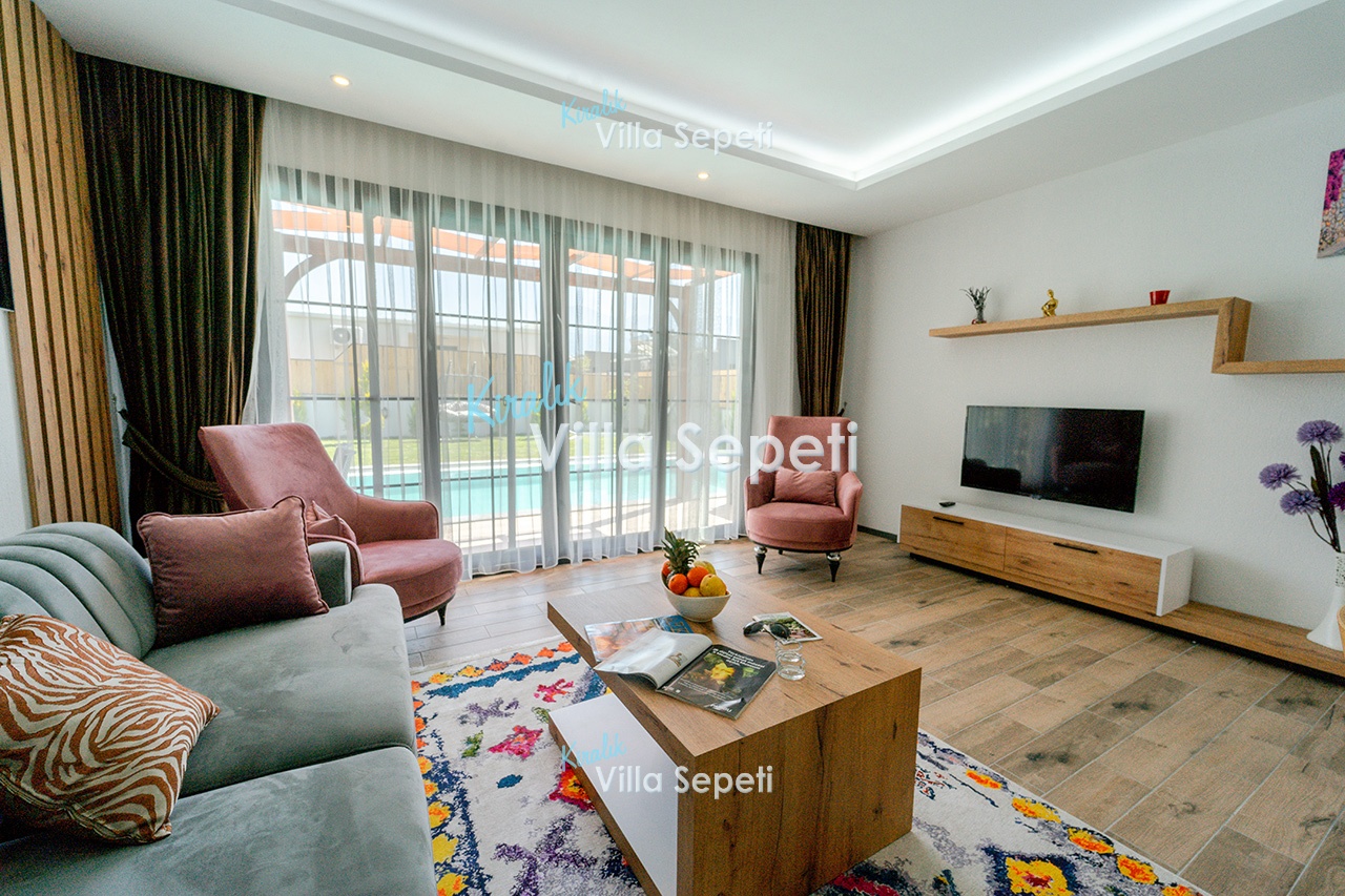 Villa Çalış Riverside