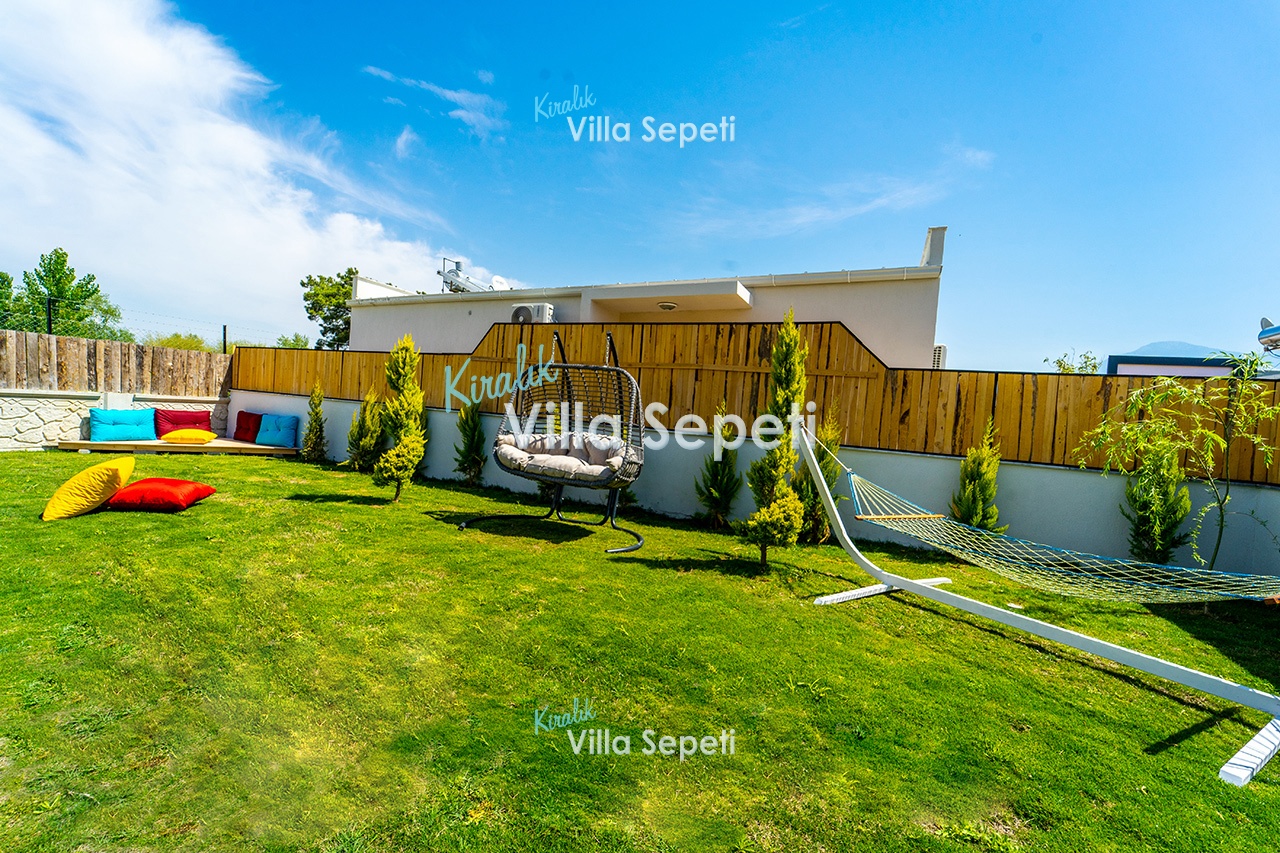 Villa Çalış Riverside