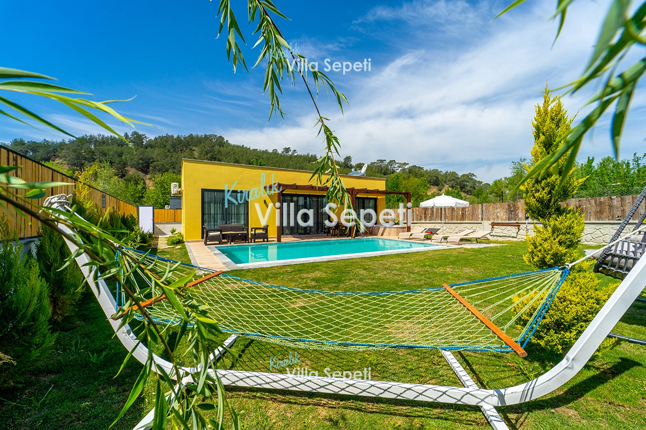 Villa Çalış Riverside