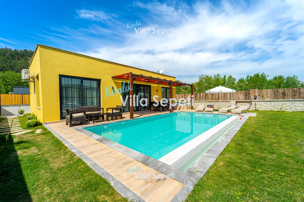 Villa Çalış Riverside