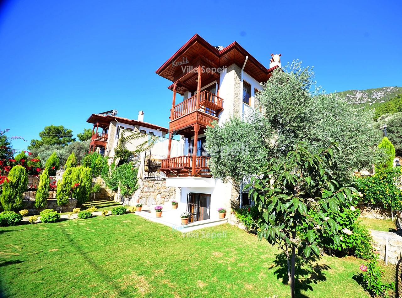 Villa Deniz B