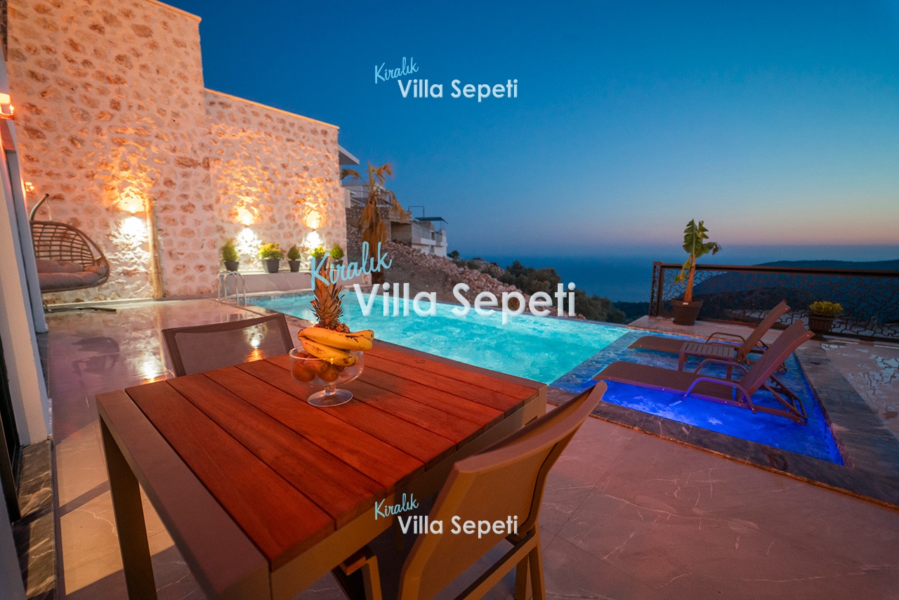 Villa Emel 2