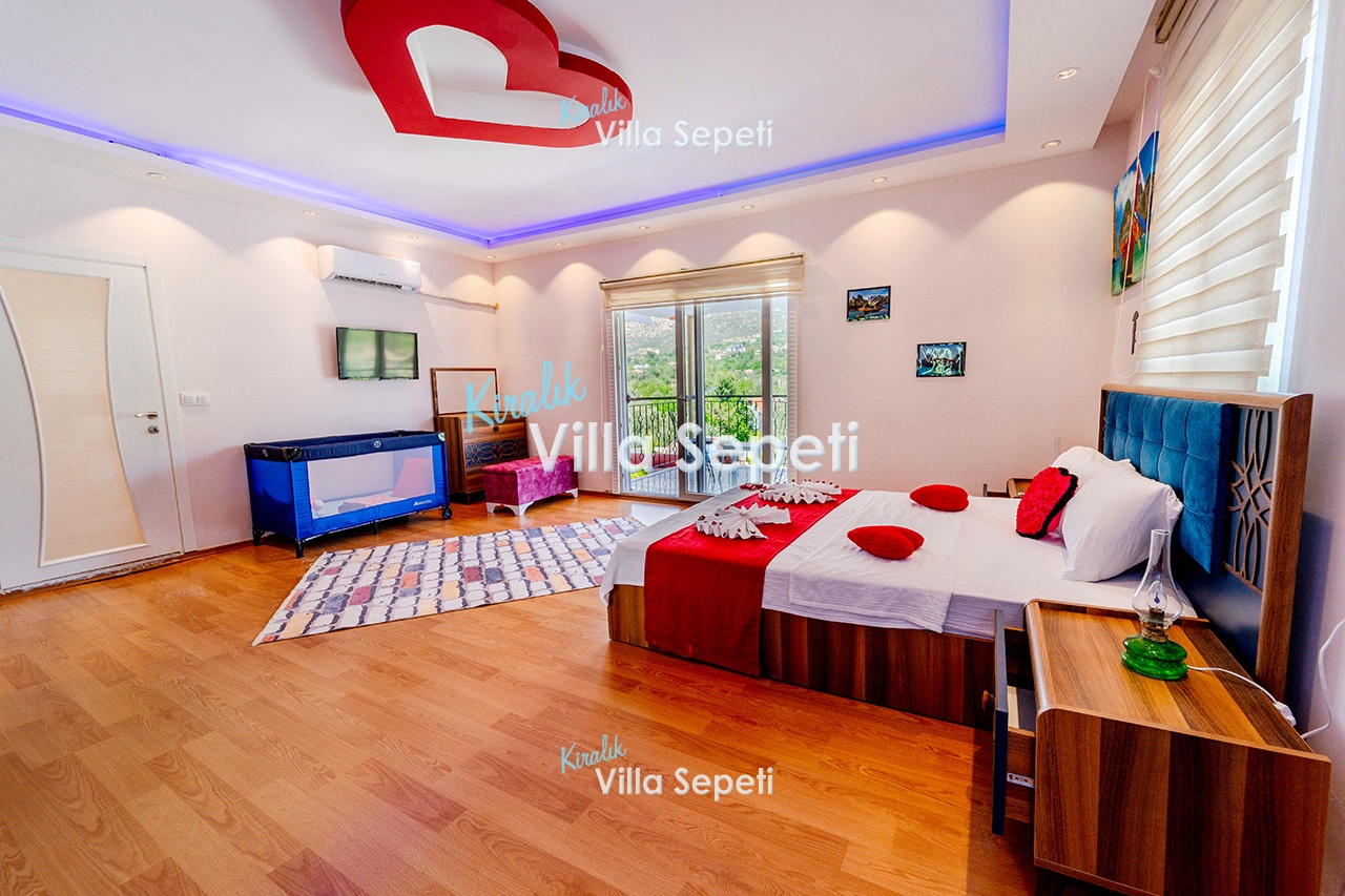 Villa Ares