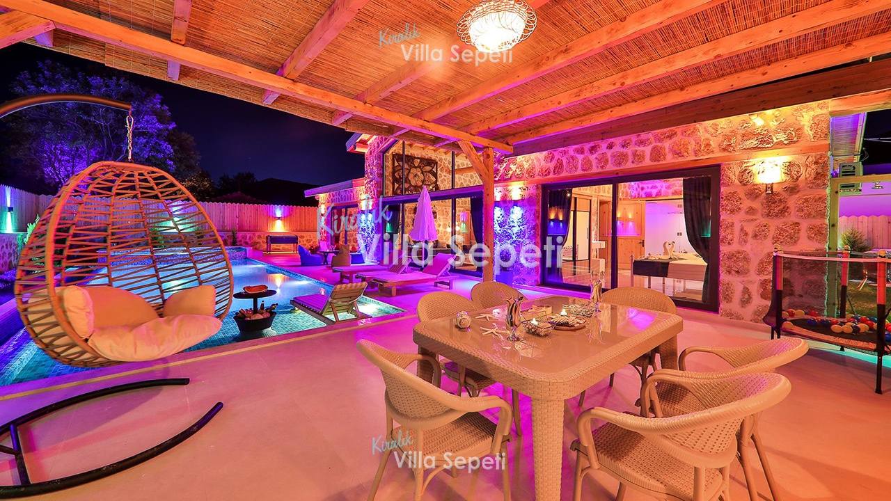 Villa Happiness