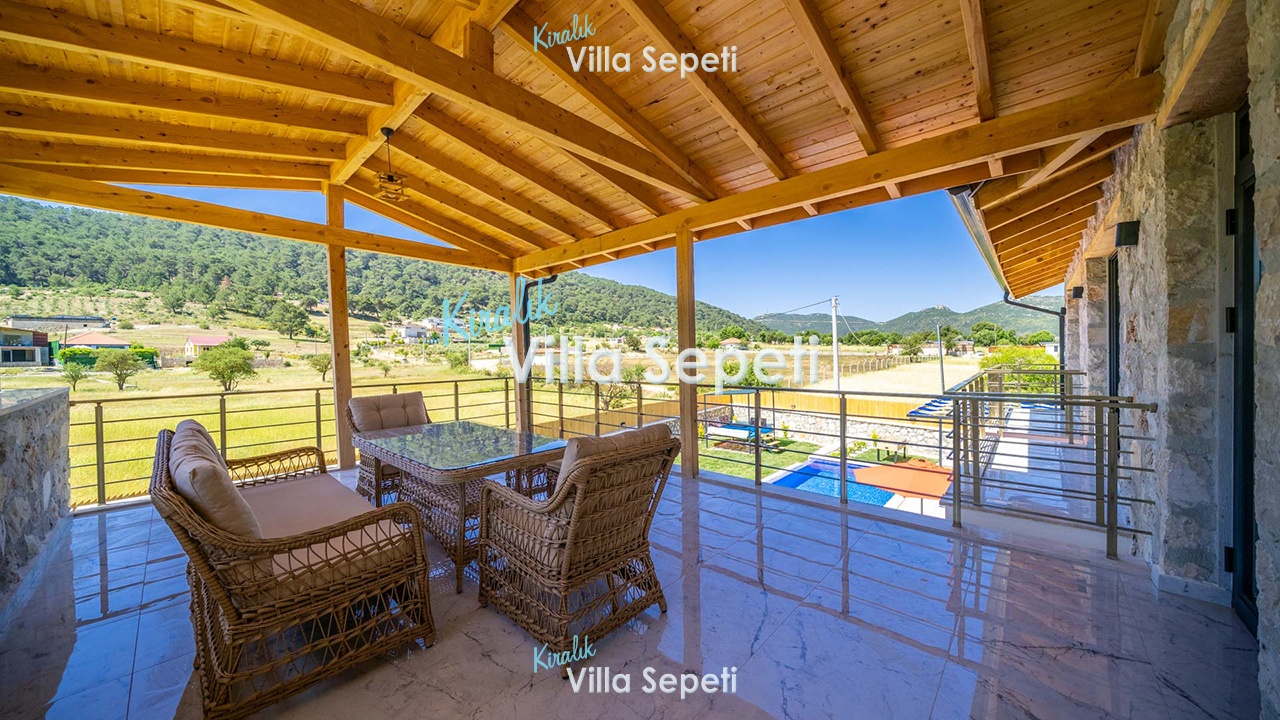 Villa Işıklı