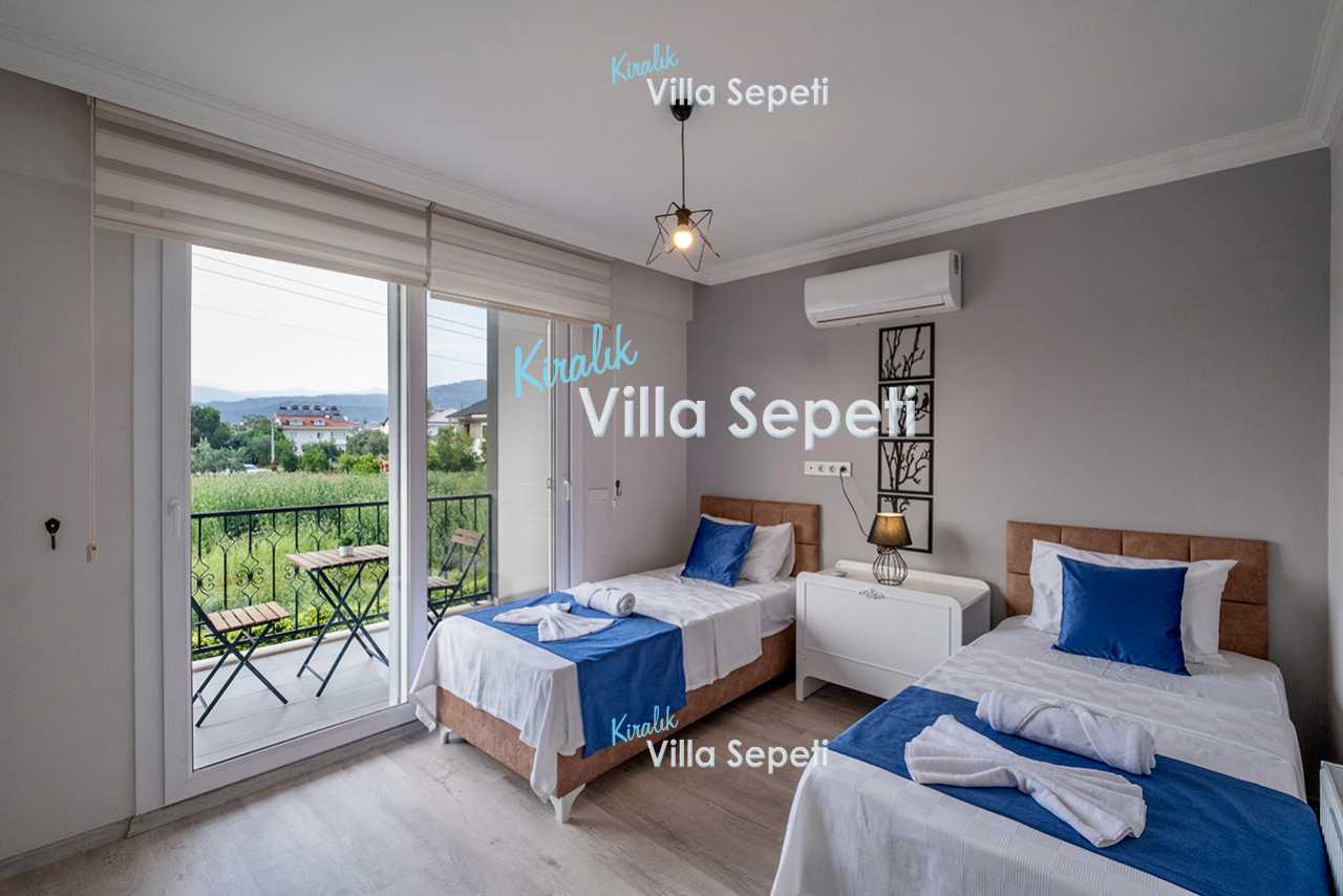 Villa İvy