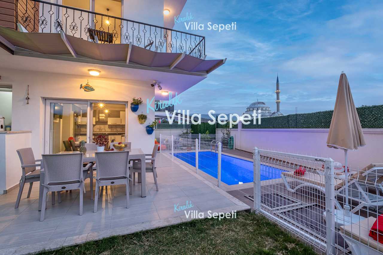 Villa İvy