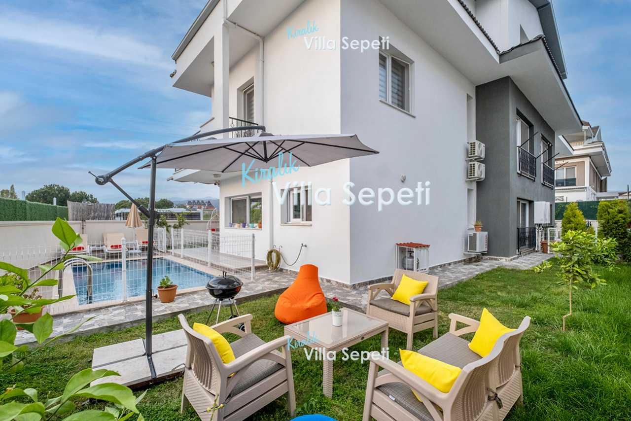 Villa İvy