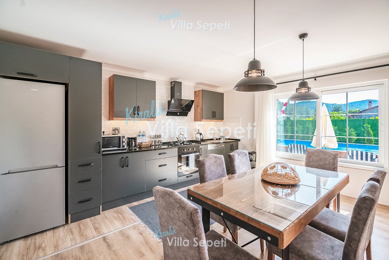 Villa Kokpit