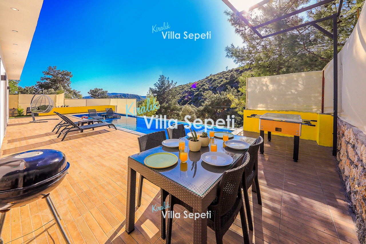 Villa Life