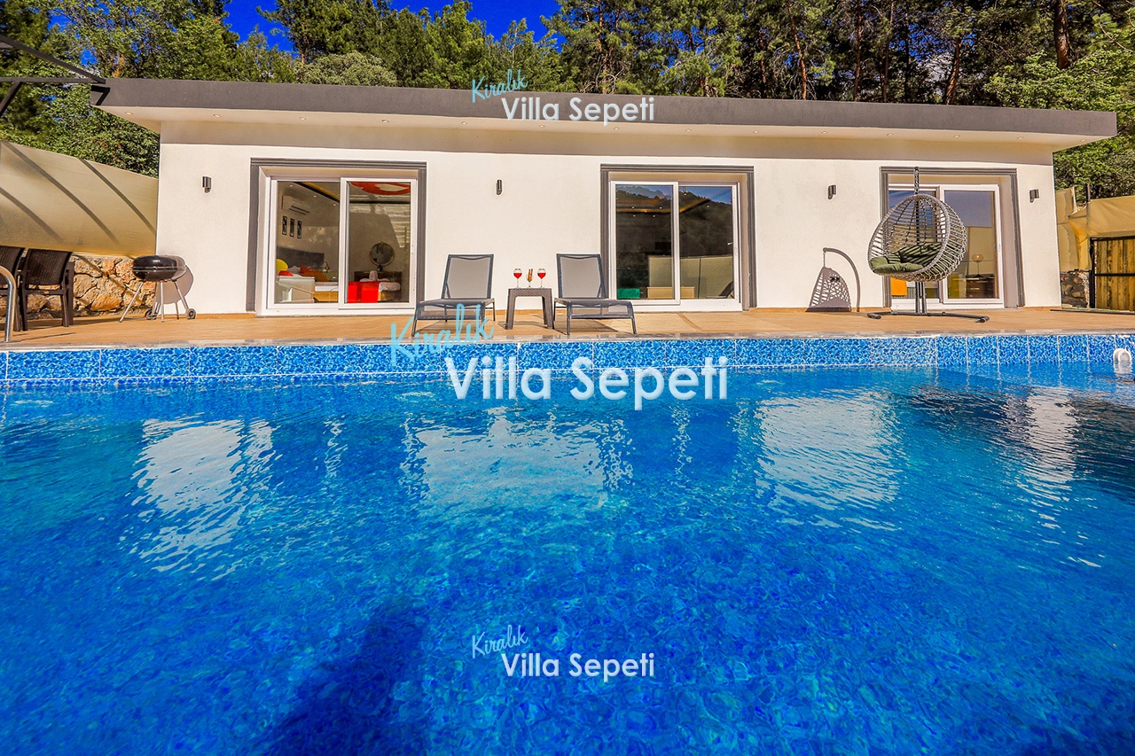 Villa Life