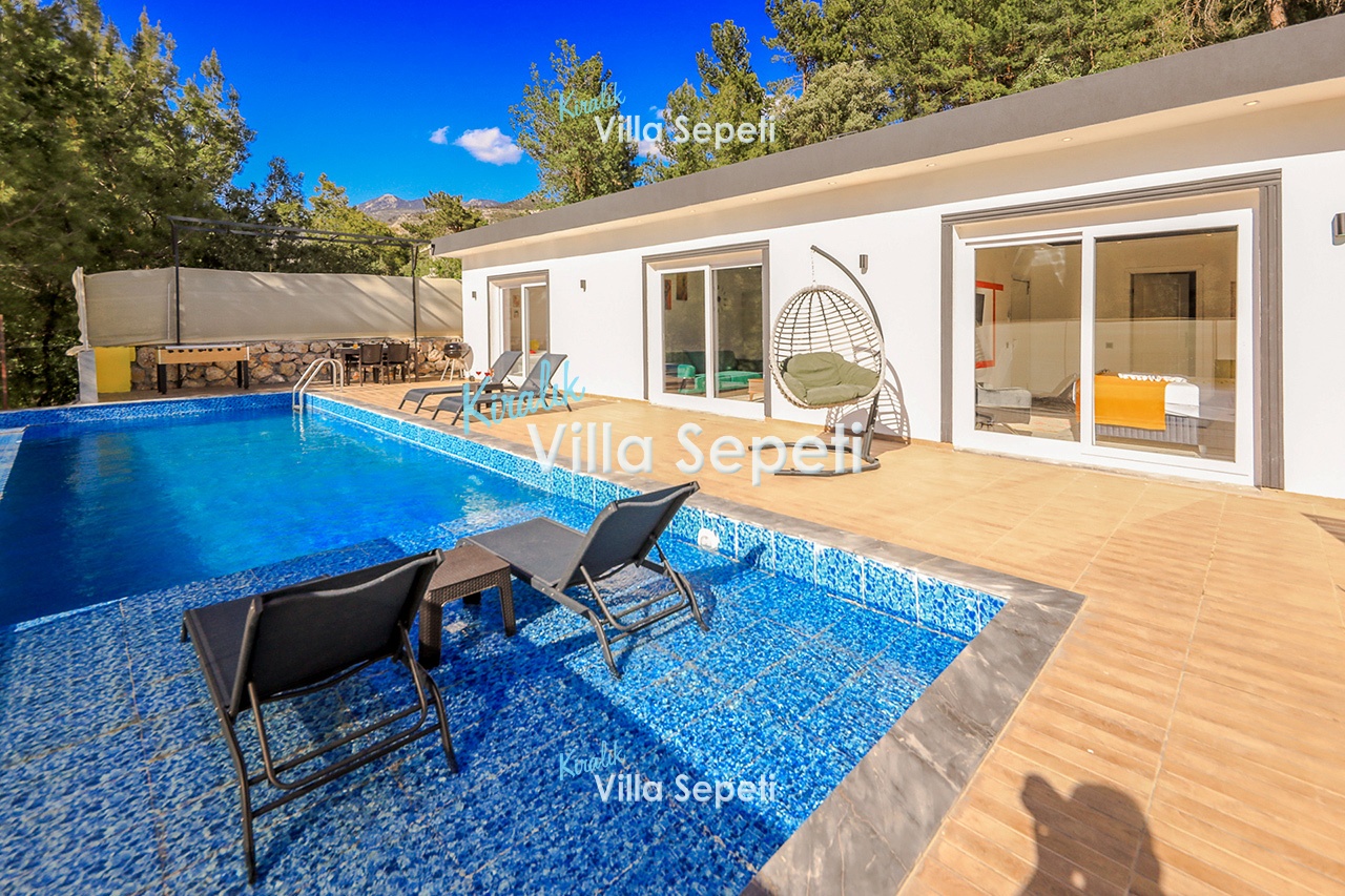 Villa Life