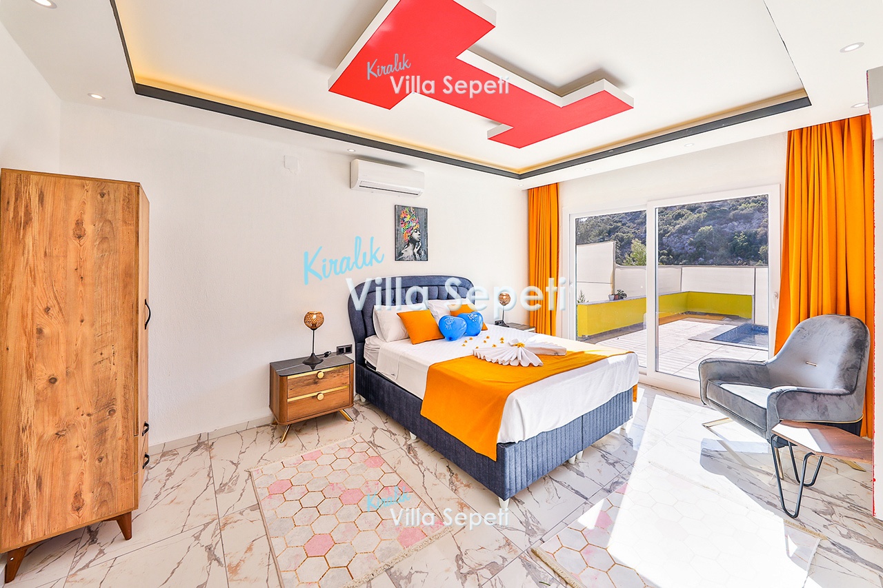 Villa Life