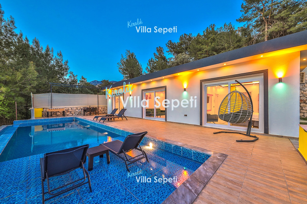 Villa Life
