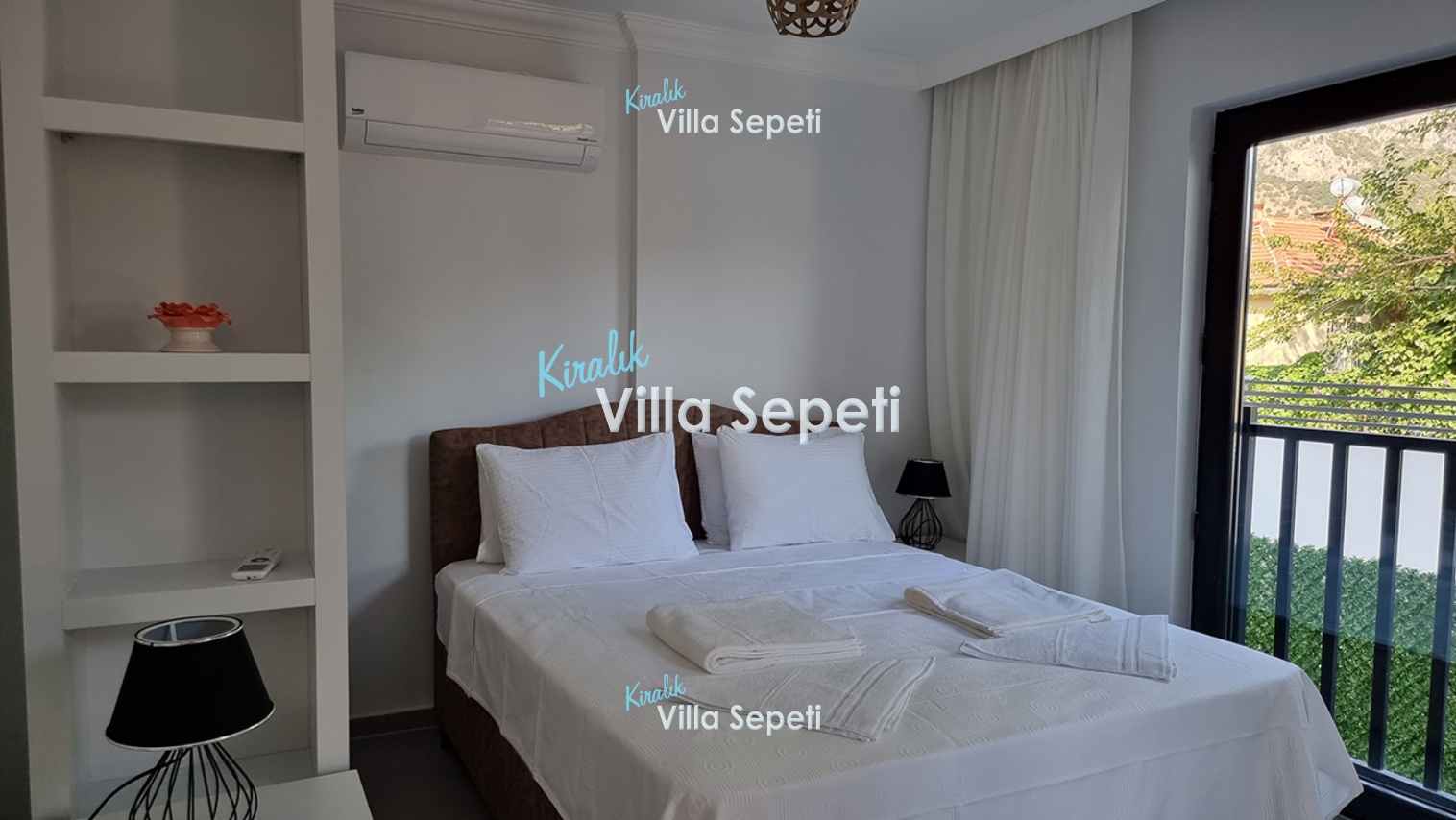 Villa Life Port