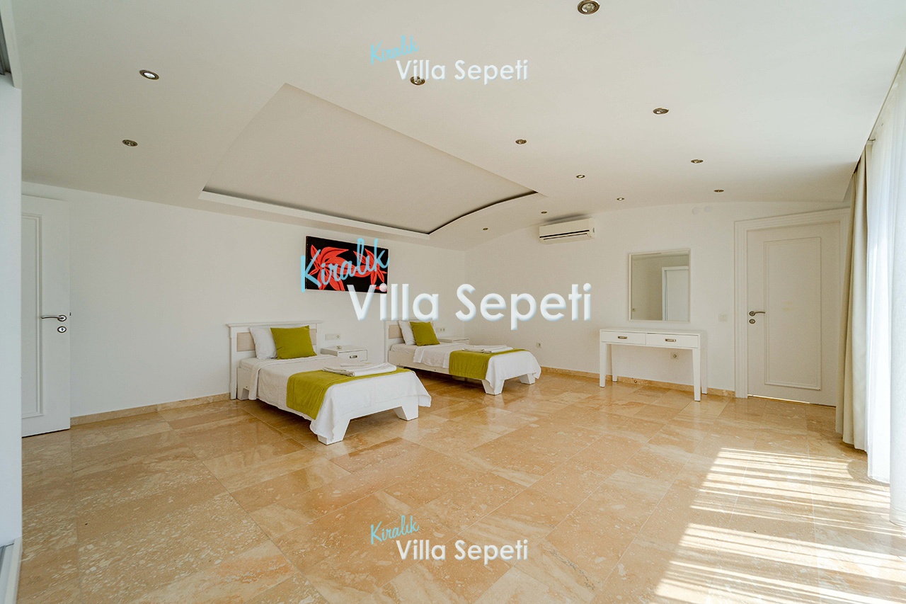 Villa Serenity