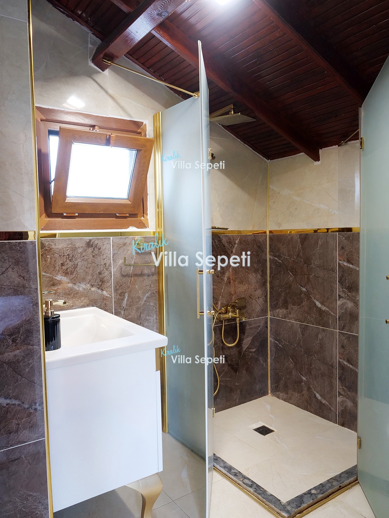 Villa Zoisite