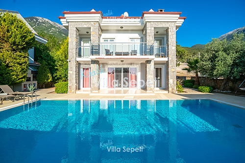 Villa Golden Heights